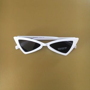 ‘Miley’ Sunglasses In ANGEL⛄️